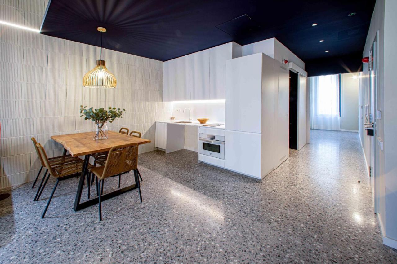 Barcelona Touch Apartments - Rosich L'Hospitalet de Llobregat Dış mekan fotoğraf